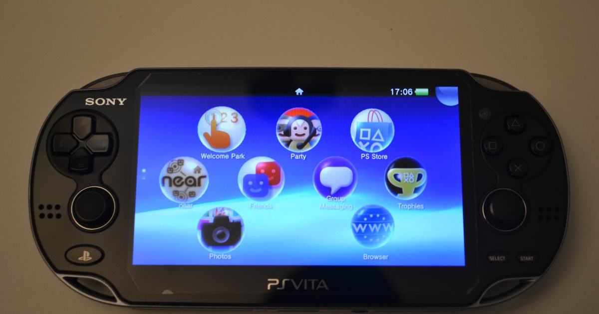 PlayStation Vita Unboxing High Quality Pictures