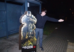 Gears of War Cardboard Character Pays for Bus Ride