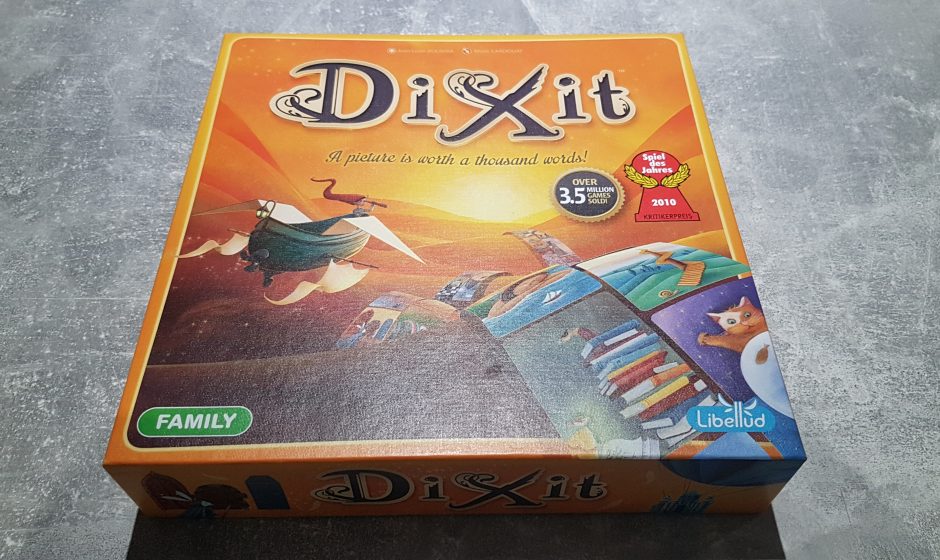 Dixit Review - Simple Fun With Incredible Art