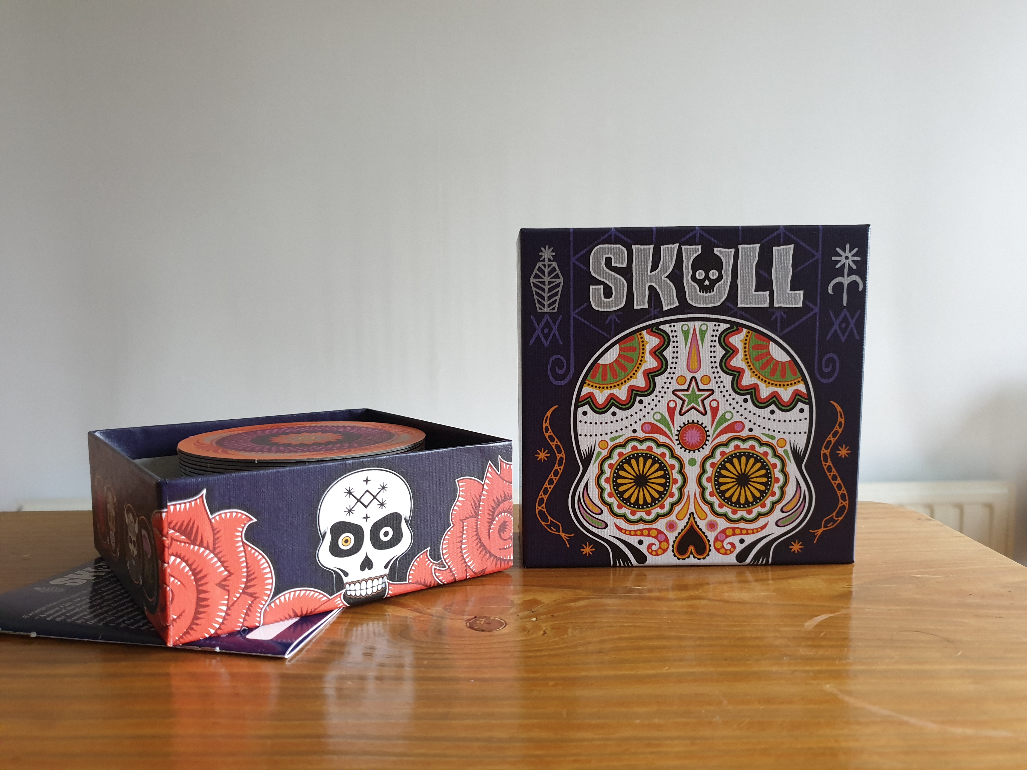 Skull Review – Bluffing Brilliance