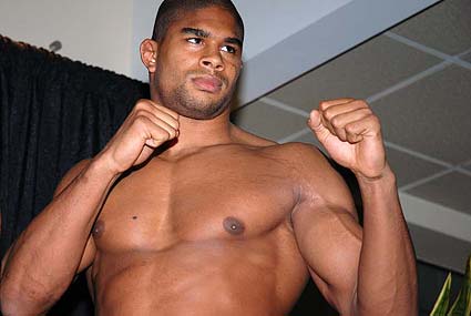 Like UFC Undisputed On Facebook And Receive Alistair Overeem As DLC