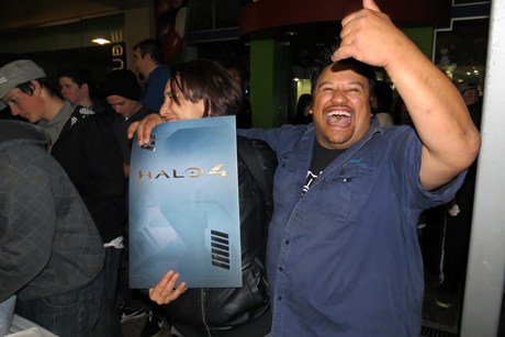 Halo 4 Sets Franchise Sales Records On Opening Day