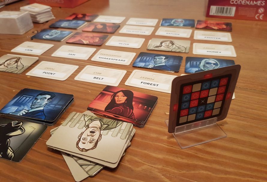 Codenames Review – Teams Make Word Association Awesome