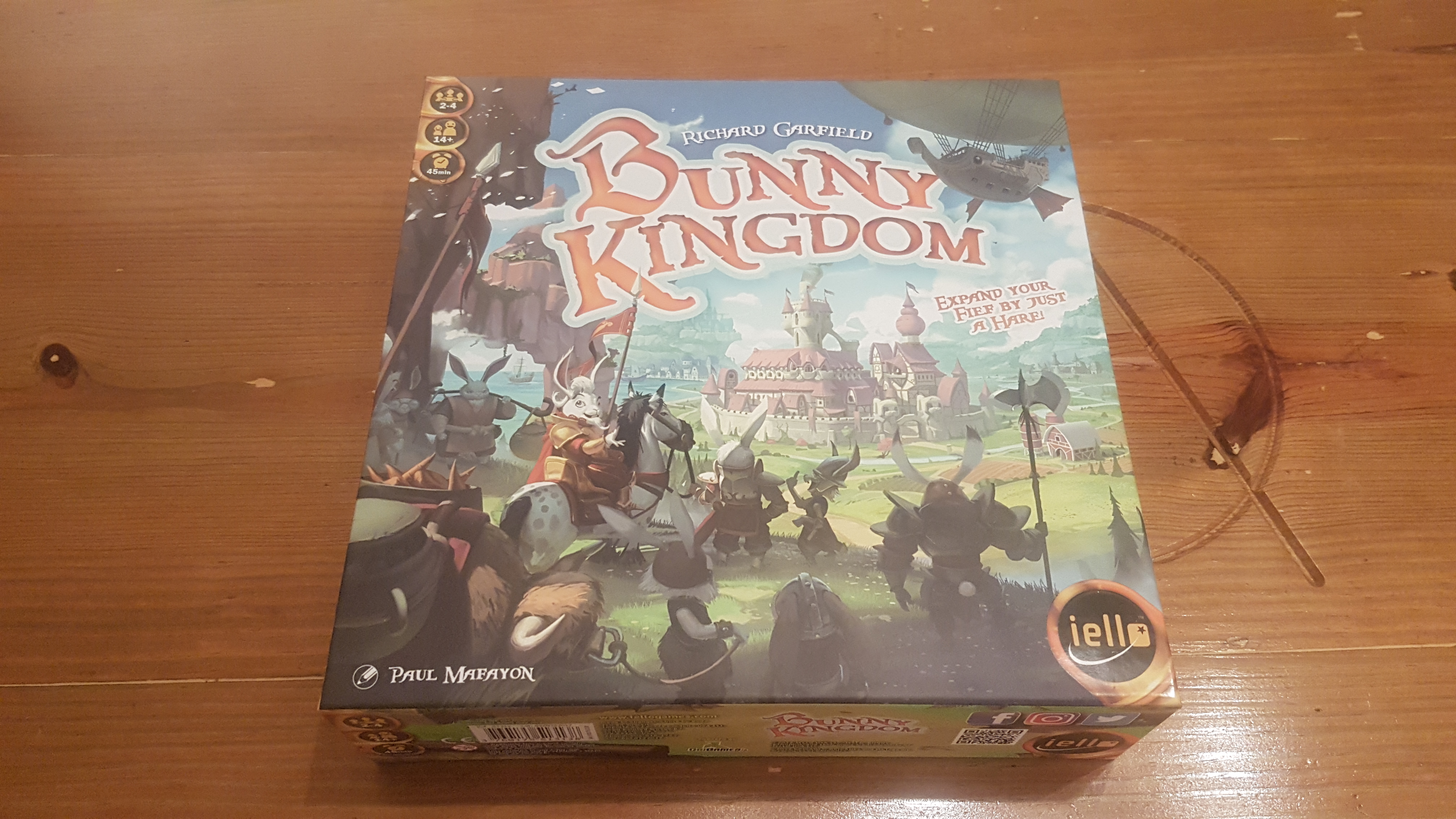 Bunny Kingdom Review – Hop To It!