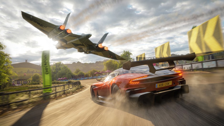 James Bond Cars Are Racing Into Forza Horizon 4 As DLC