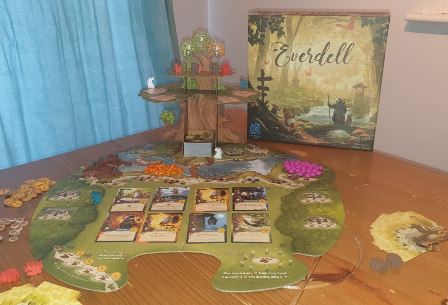 Everdell Review – Critters & Constructions