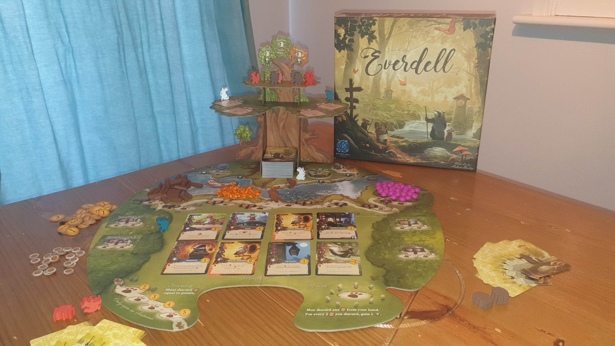 Everdell Review – Critters & Constructions